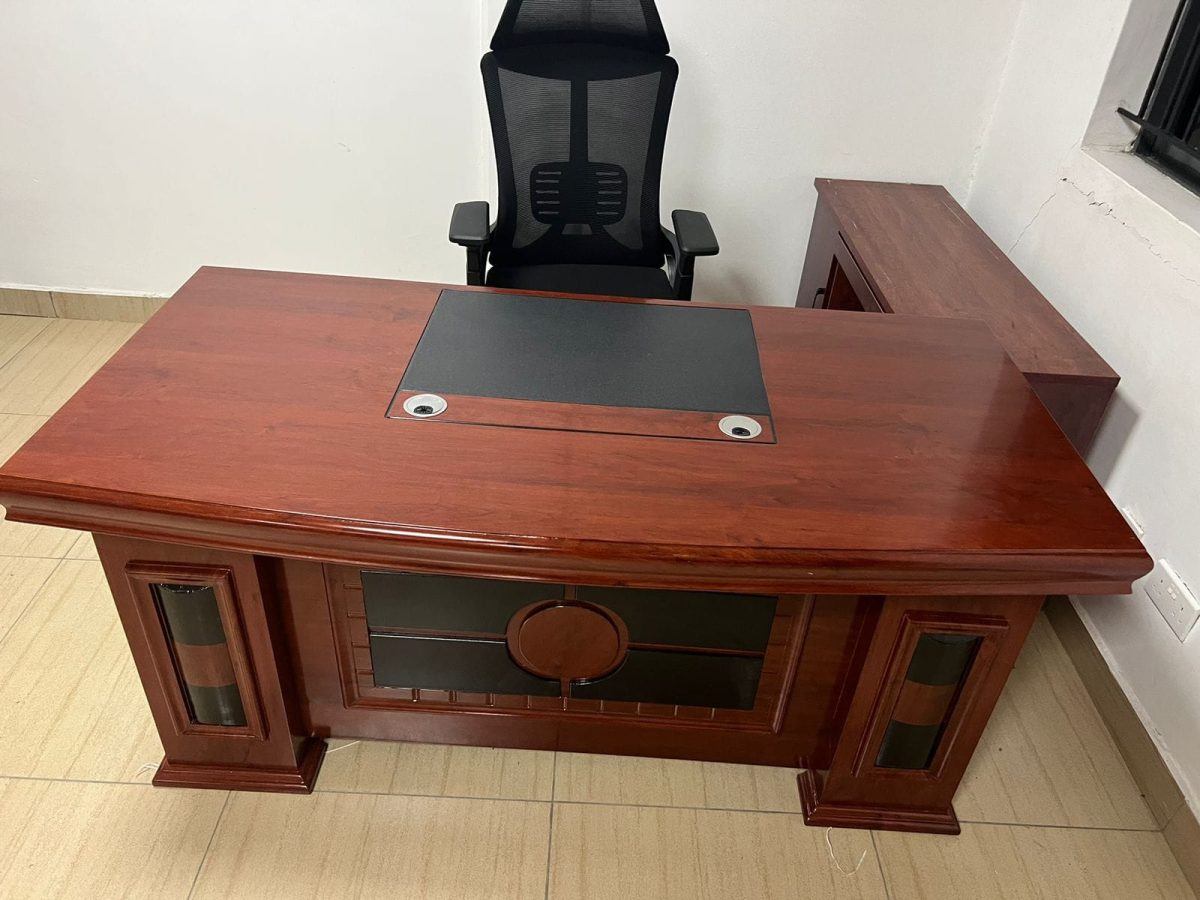 1800mm executive office table - Image 4