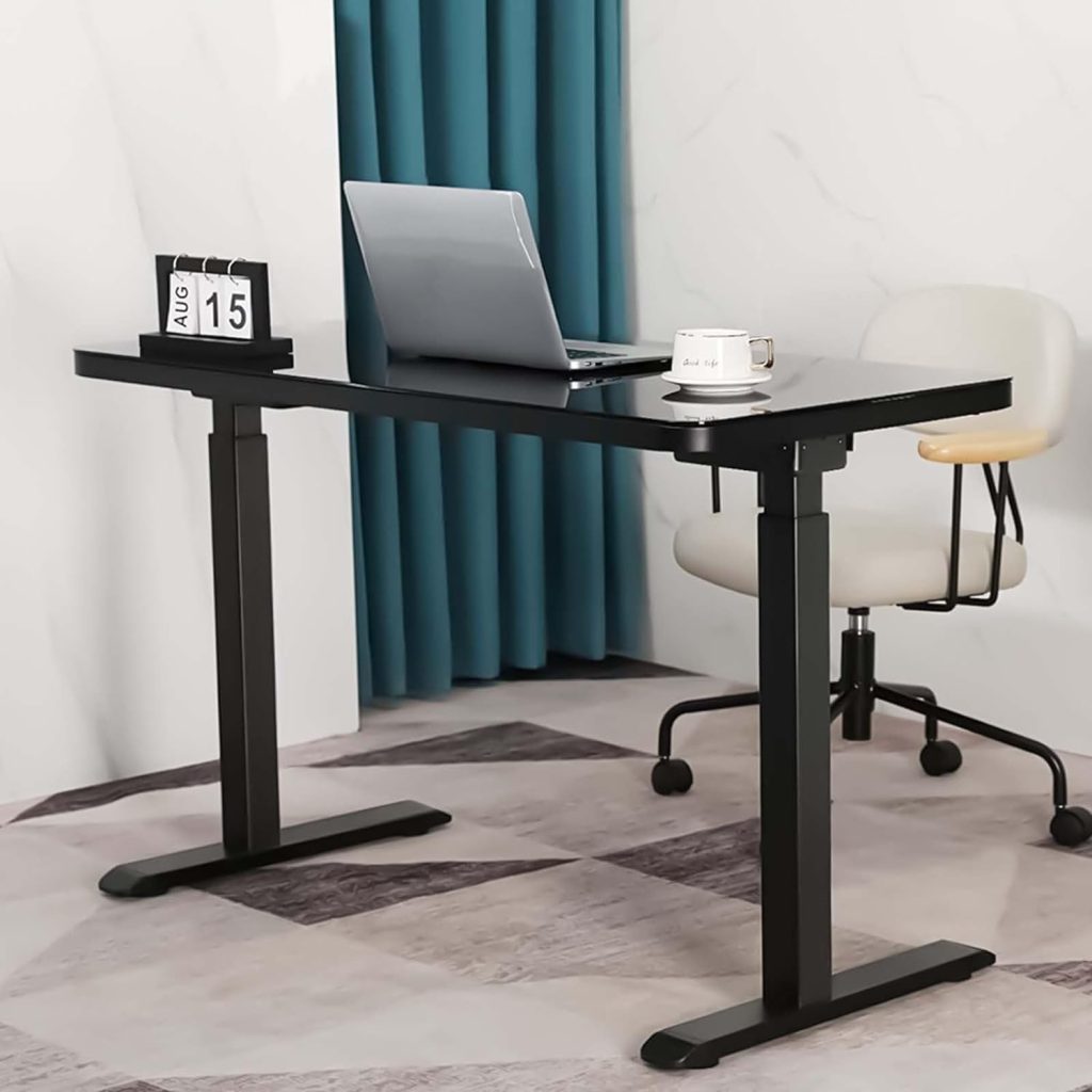 Adjustable height computer desk