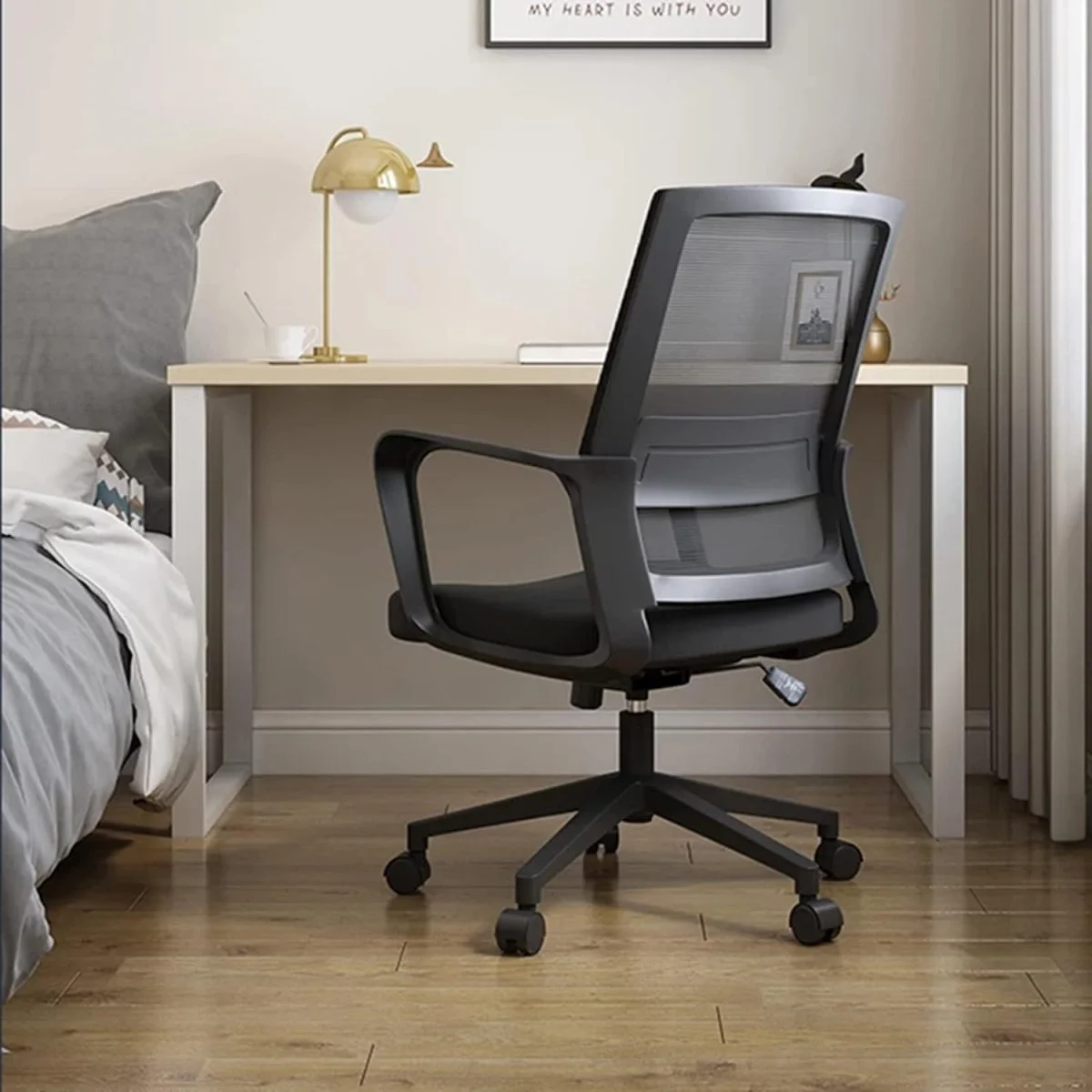 Captain mesh office swivel chair - Image 3