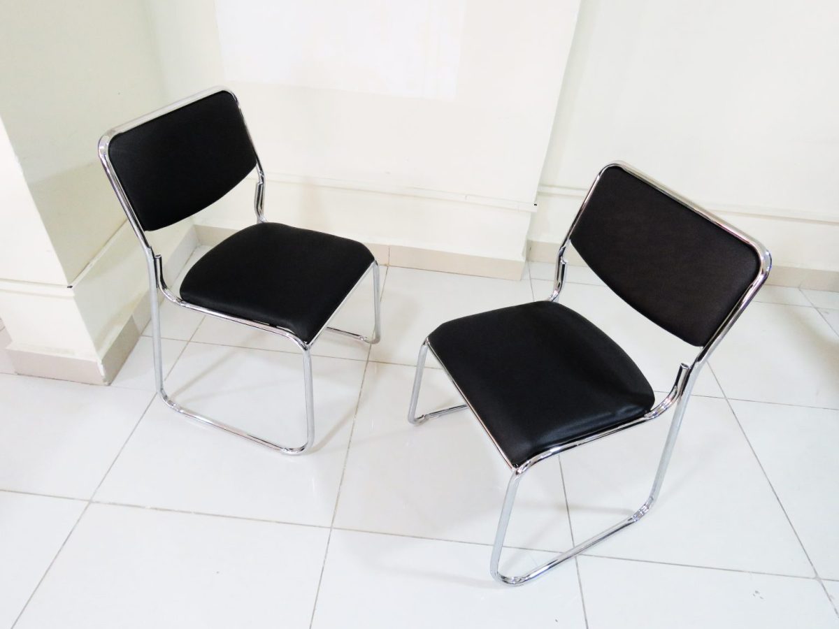 Chrome office visitor chair - Image 4