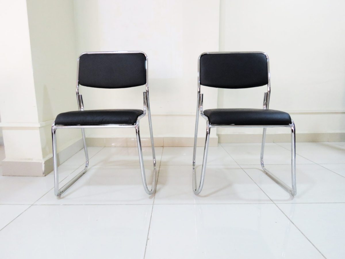 chrome stackable visitor chairs - Image 3