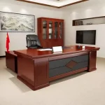 1.6 meters executive office table - Image 4