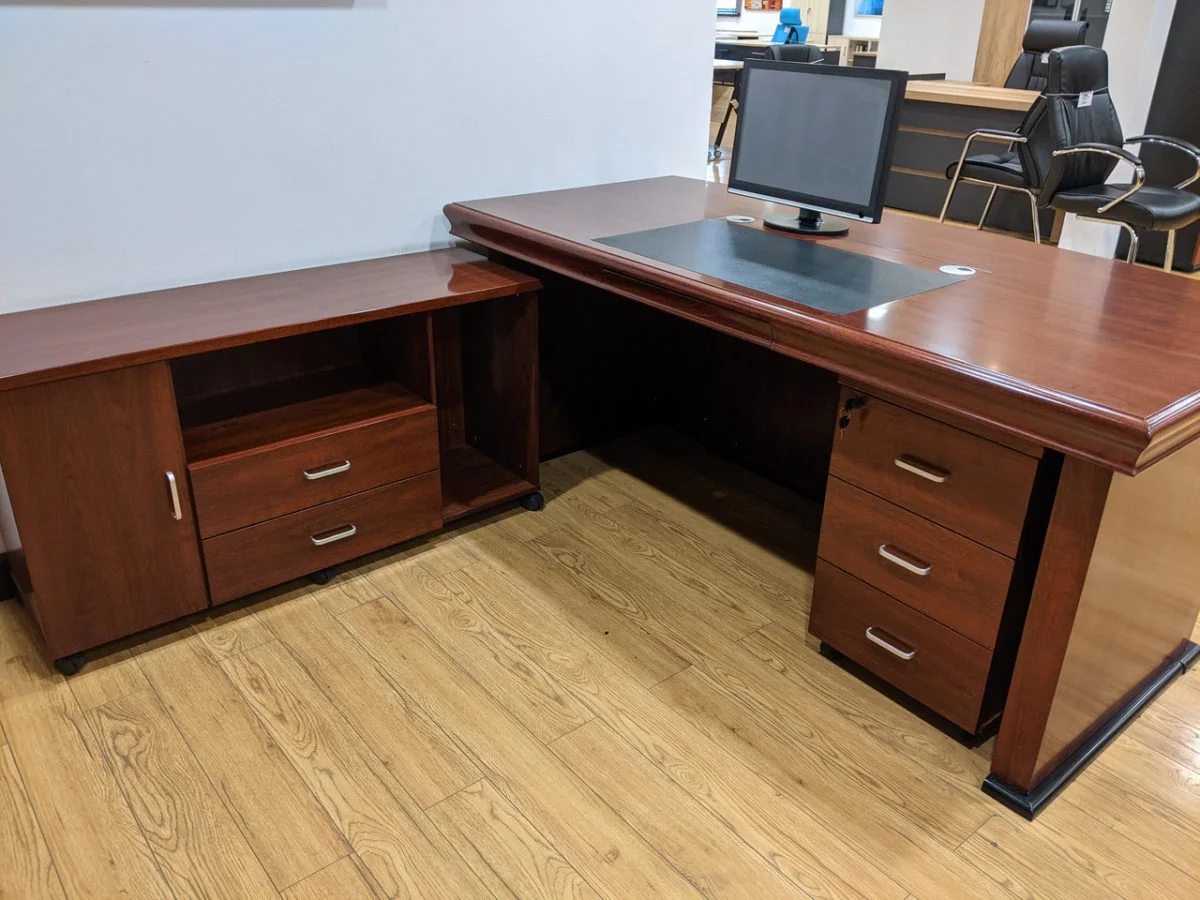 1400mm executive office desk - Image 4