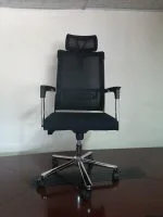 High-back mesh chair - Image 3