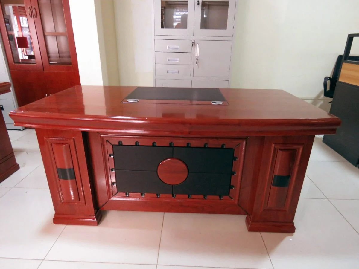 1800mm executive office table with side pedestals - Image 2