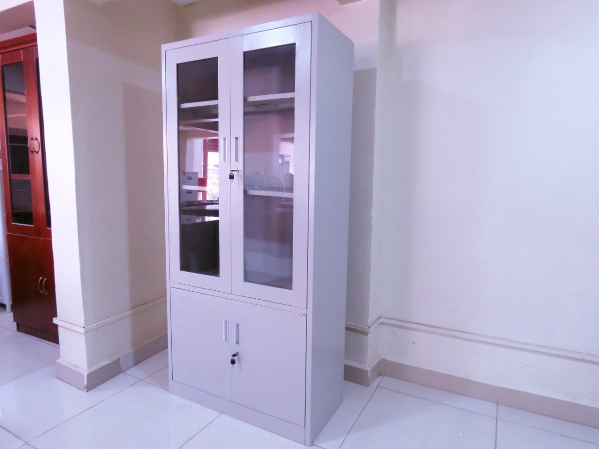 Two door metallic office filling cabinet - Image 4