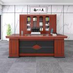 1.8M Executive Office Desk - Image 4