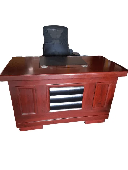 WhatsApp_Image_2021-09-14_at_13.16.40-removebg-preview.png 1.4M Executive office desk - Image 1